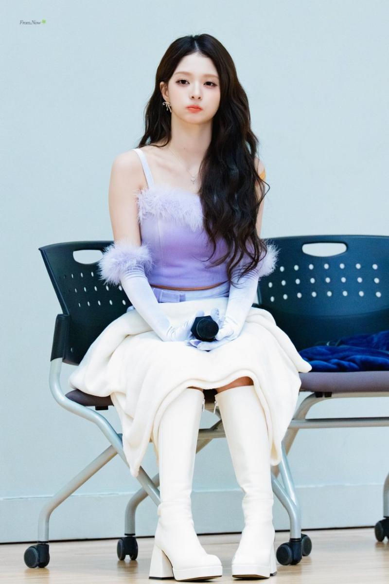 프로미스나인 이나경