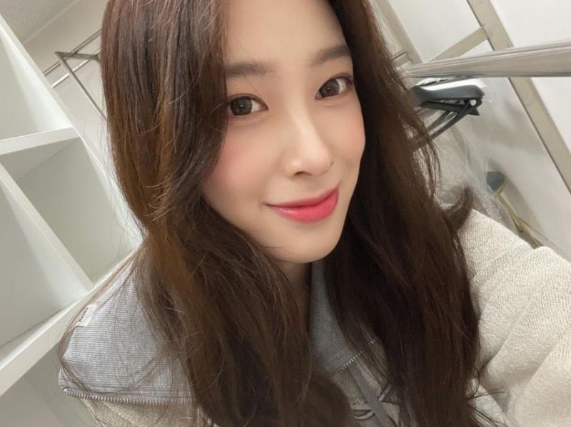 로켓펀치 윤경