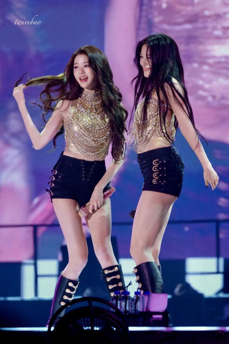 아이브 안유진