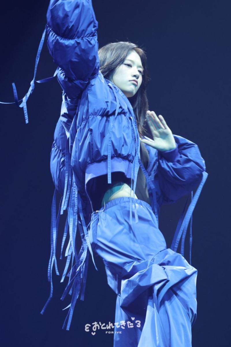 아이브 안유진