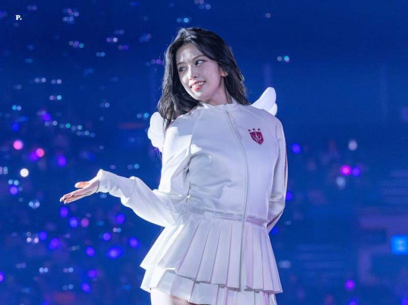 아이브 안유진