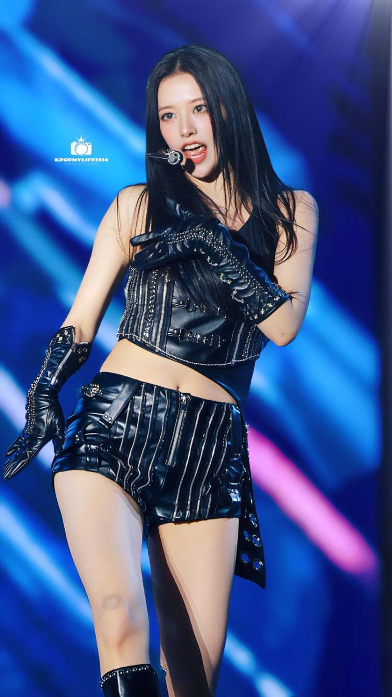 아이브 안유진