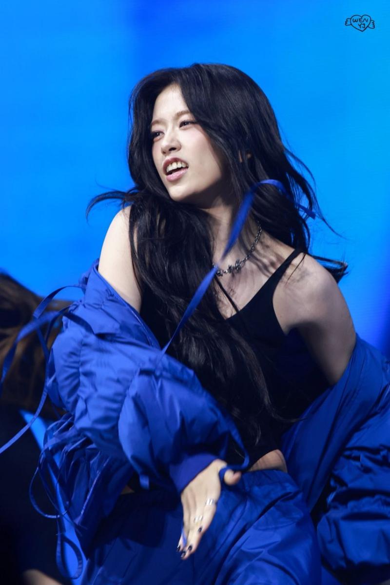 아이브 안유진