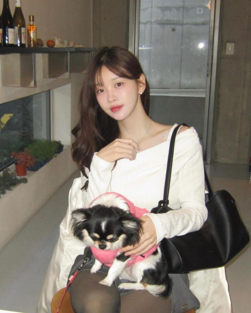 김윤희 아나운서