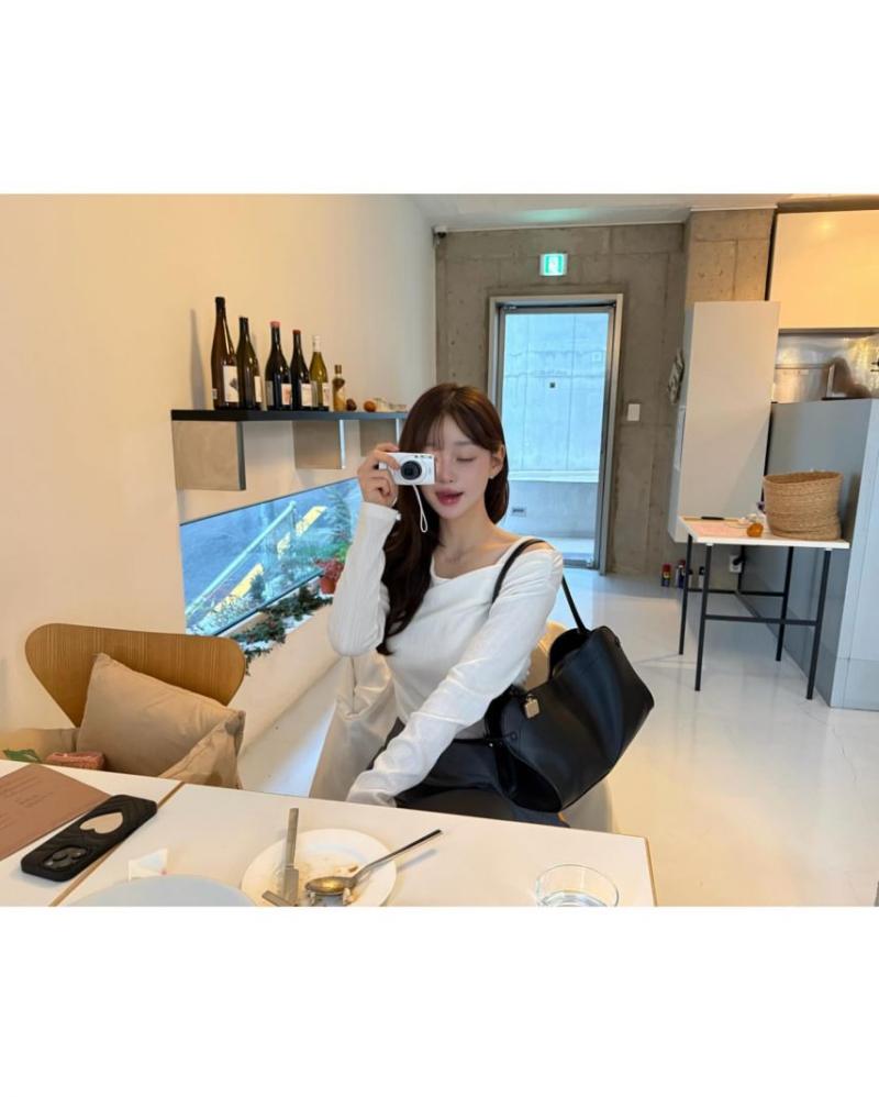 김윤희 아나운서