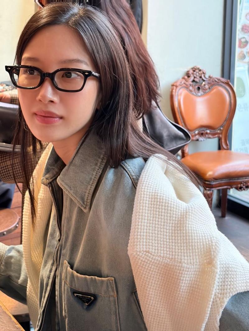 문가영