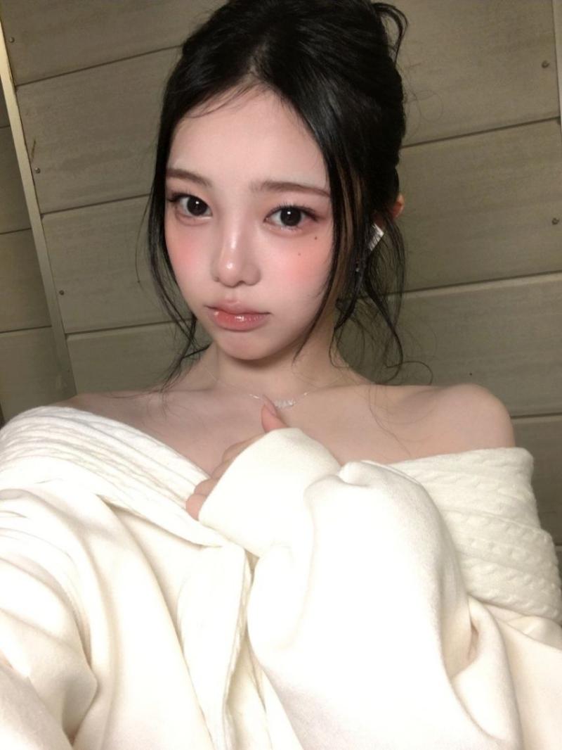 하츠투하츠 에이나, 이안
