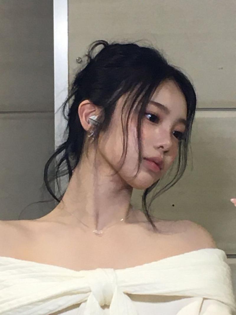 하츠투하츠 에이나, 이안