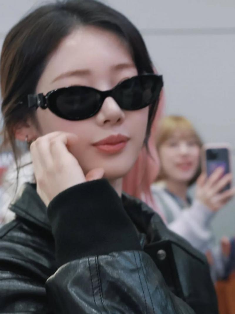 BABYMONSTER (베이비몬스터) 로라