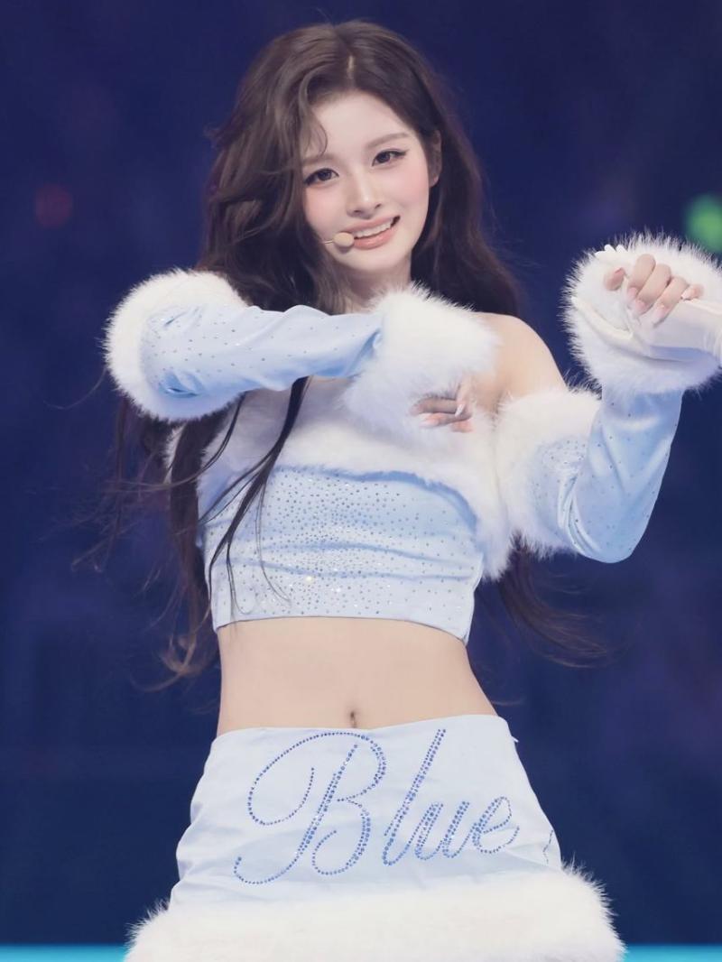 NMIXX (엔믹스) 설윤