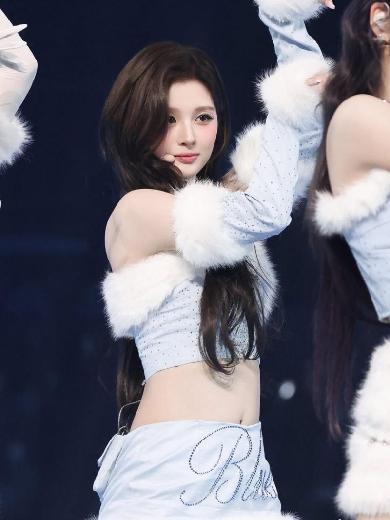 NMIXX (엔믹스) 설윤