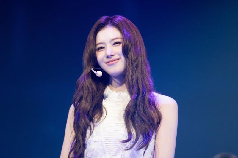 트와이스 사나