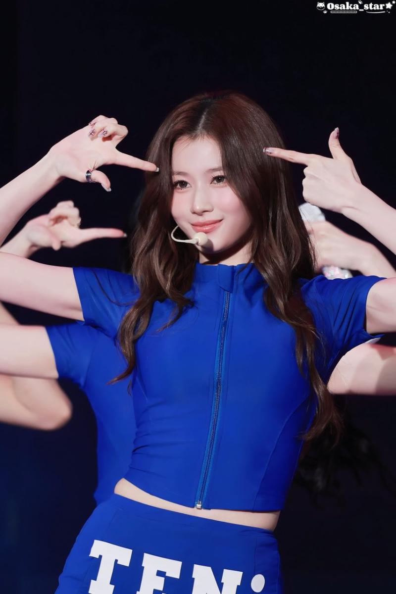 트와이스 사나