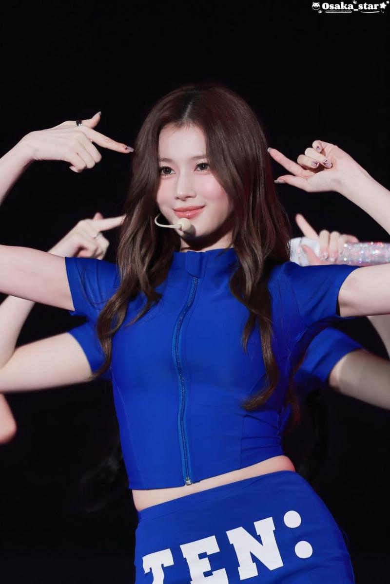 트와이스 사나