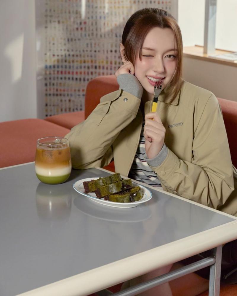 문샤넬 피프티피프티 디스커버리