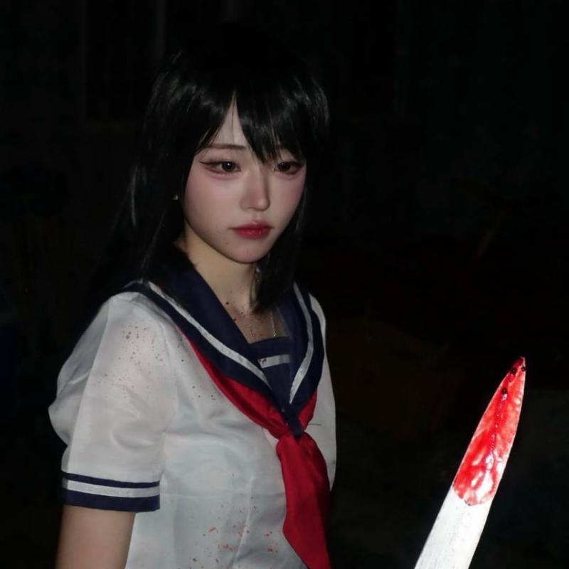 qwer 히나, 마젠타