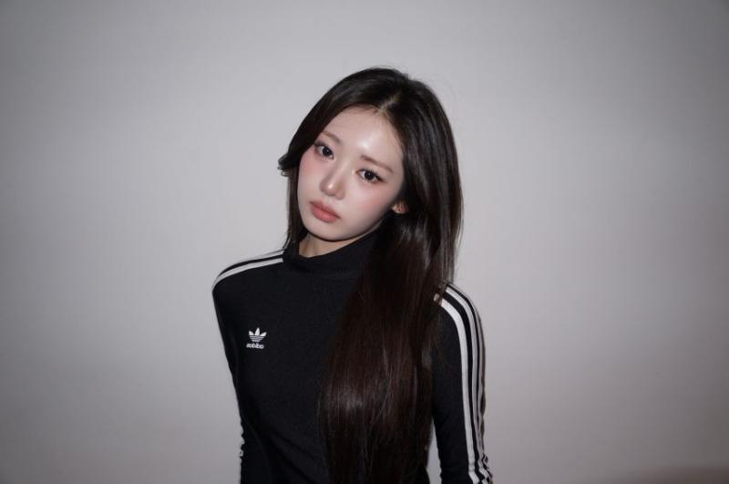 베이비몬스터 로라