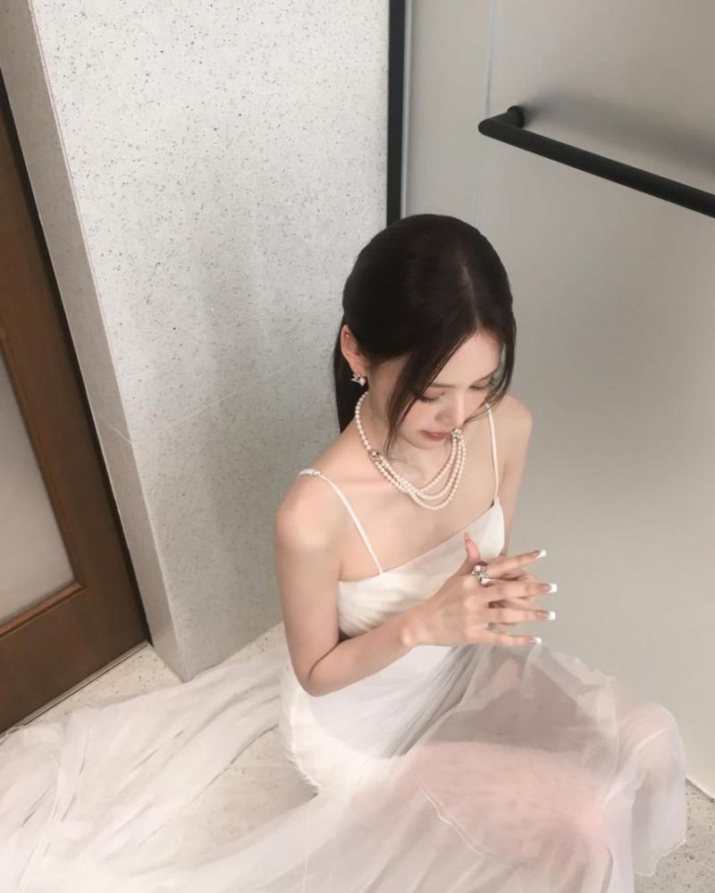 이즈나 방지민