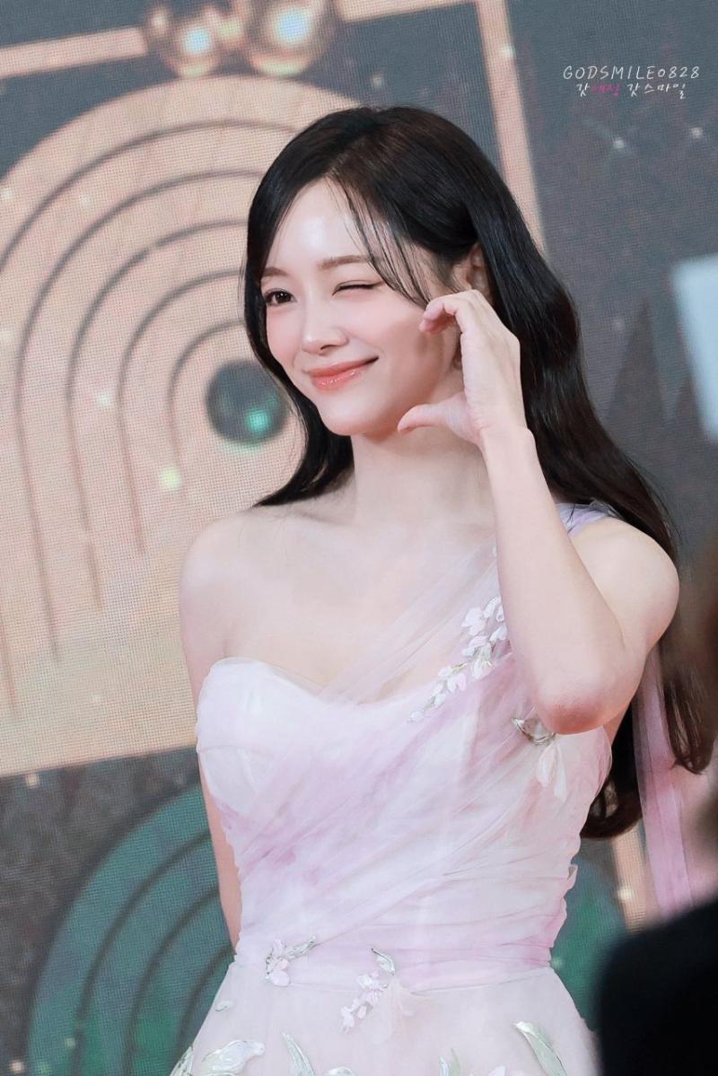 김세정 251230