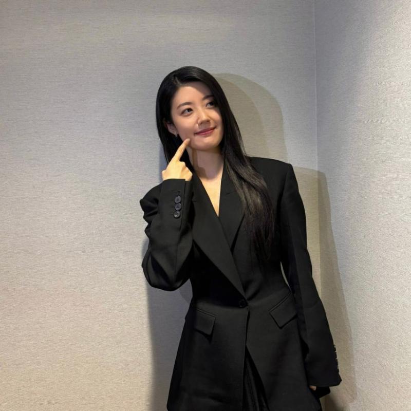 남지현