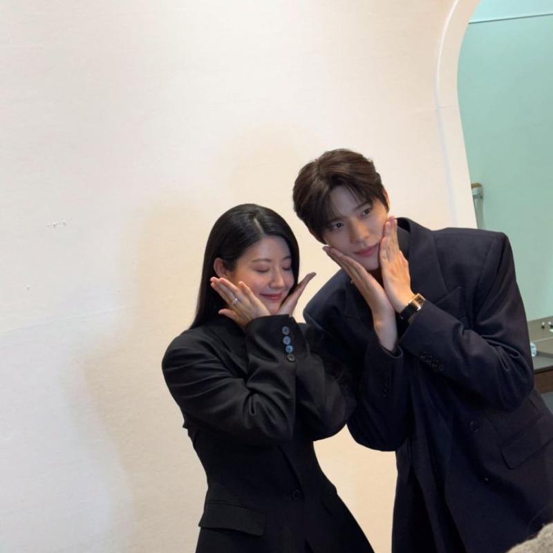 남지현