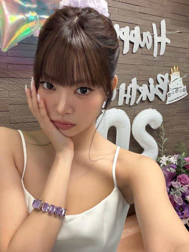 르세라핌 홍은채