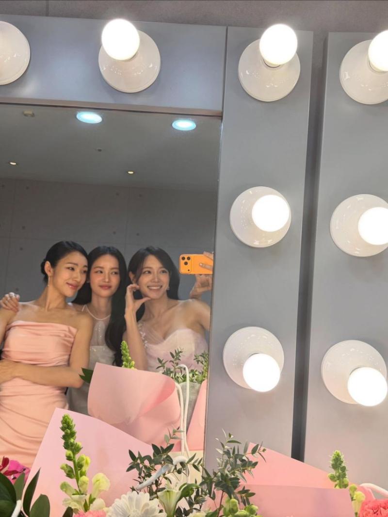 김세정 강태오 베스트커플상/ 김세정 인별 등