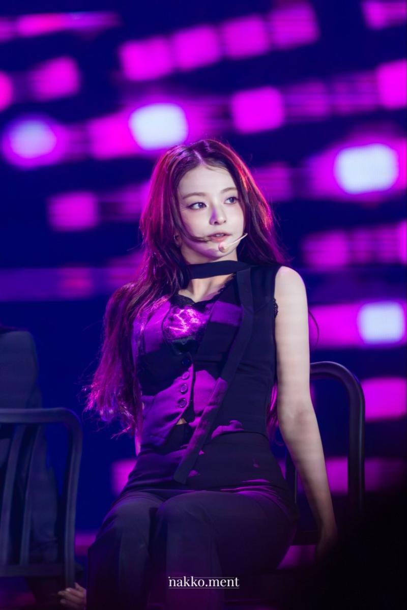 프로미스나인 이나경