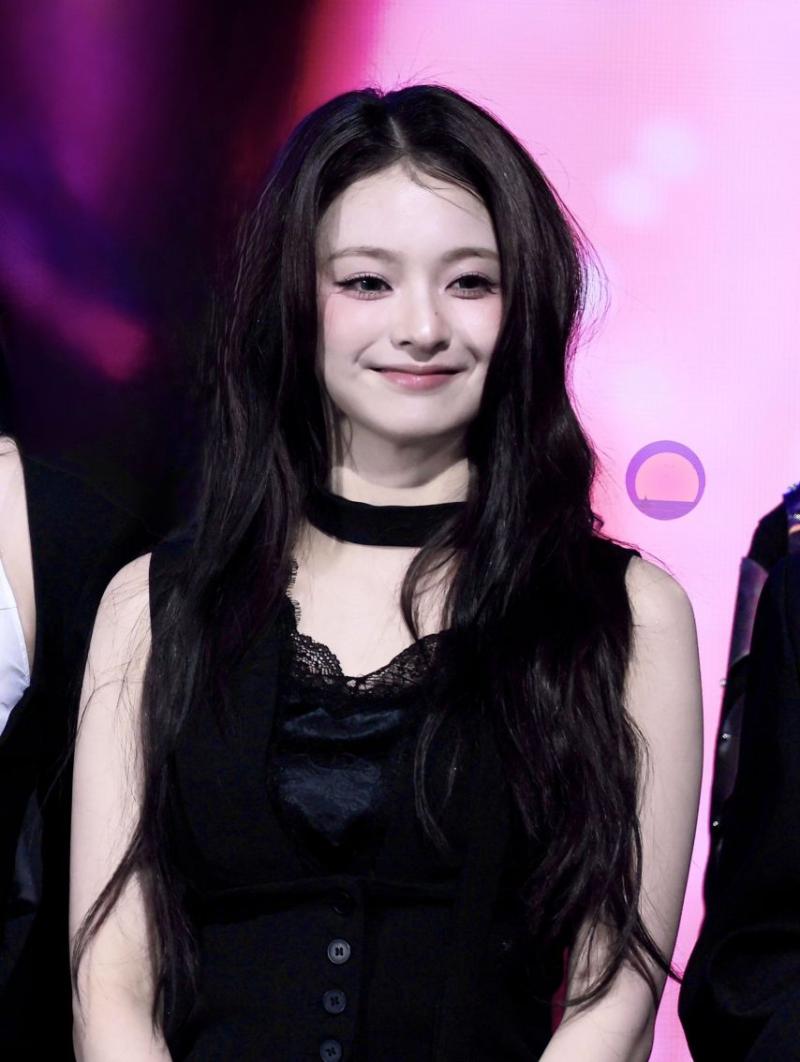 프로미스나인 이나경
