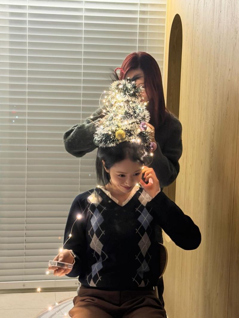 VIVIZ 신비 IG
