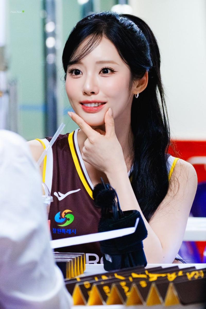 프로미스나인 박지원