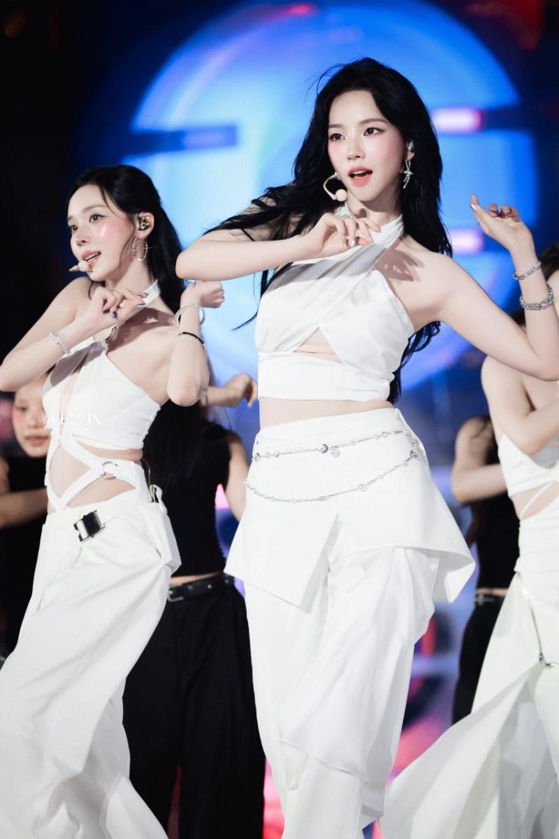 에스파 카리나