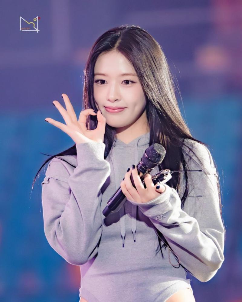 아이브 안유진