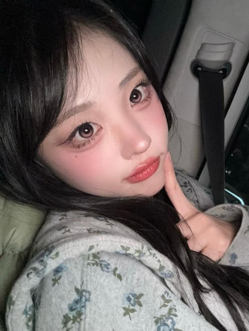 QWER 히나