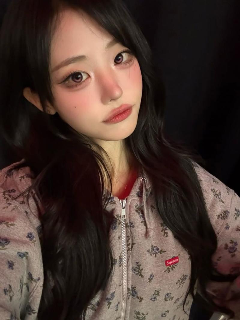 QWER 히나