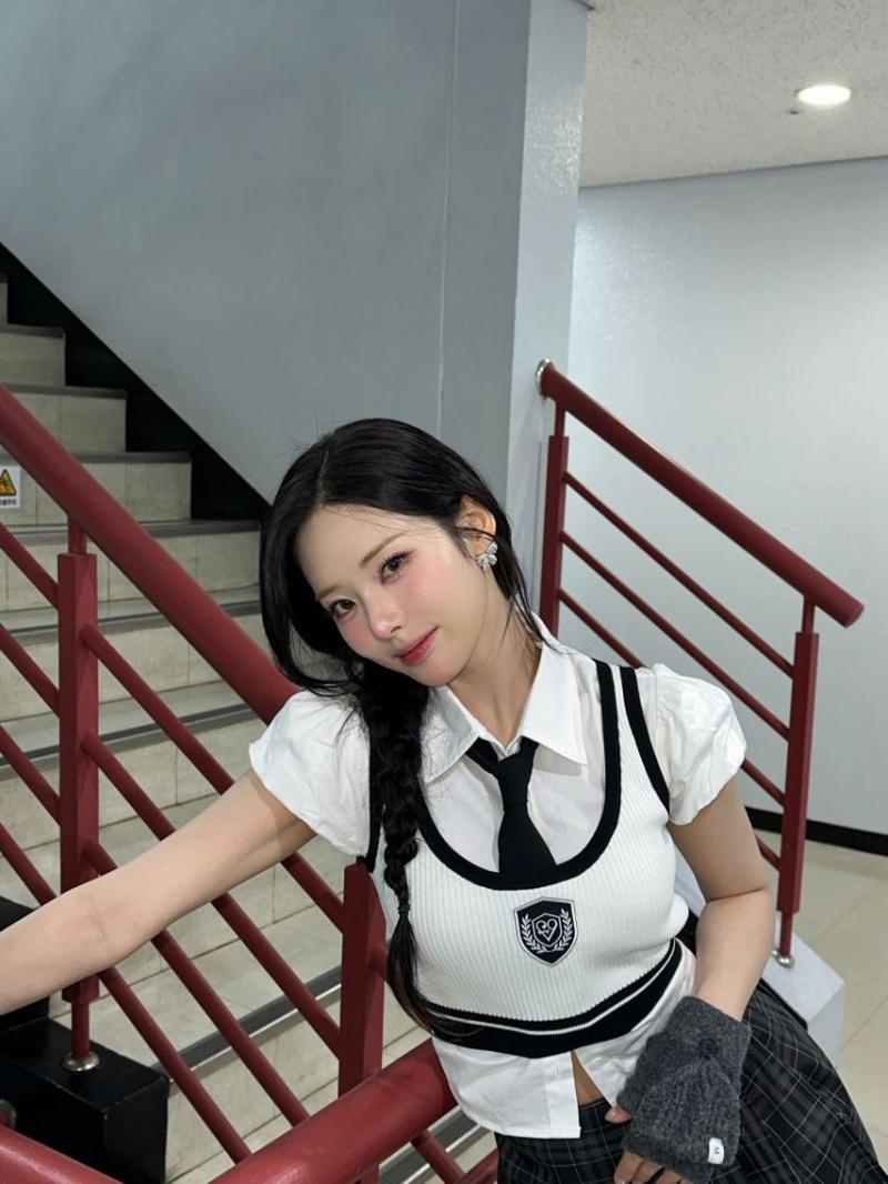 프로미스나인 박지원