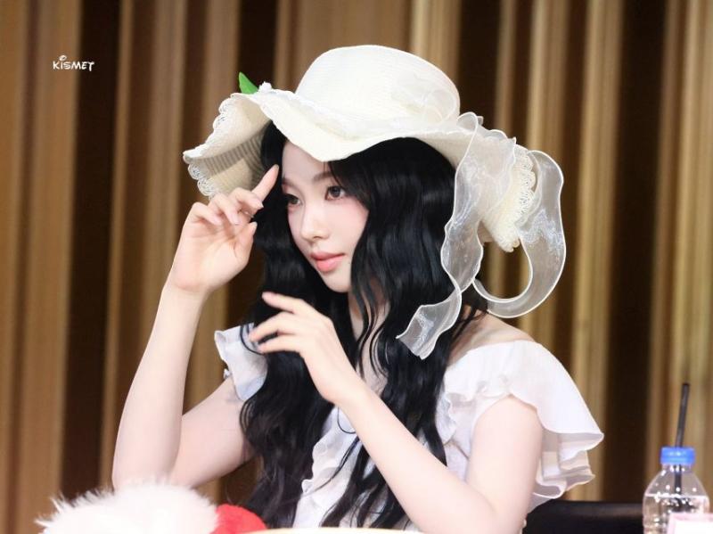 에스파 카리나