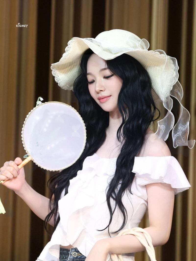 에스파 카리나
