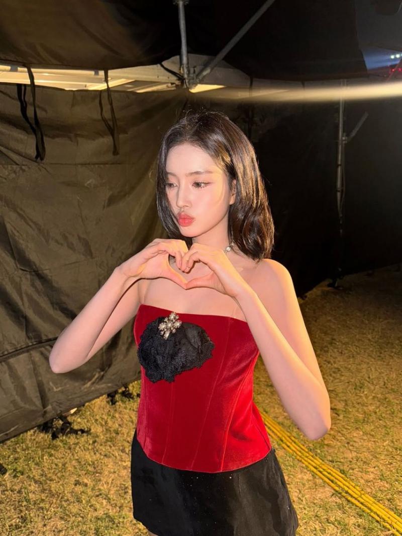 STAYC (스테이씨) 윤