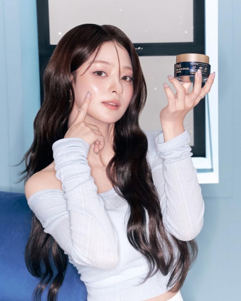 프로미스나인 이나경