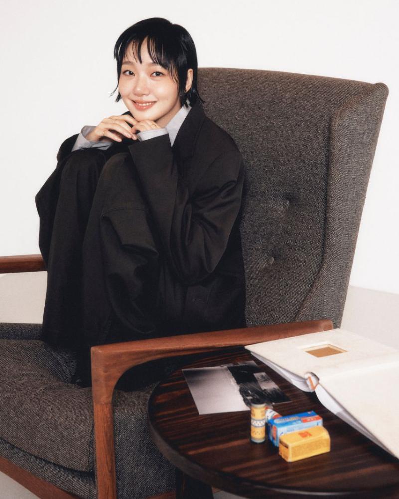 배우 김고은