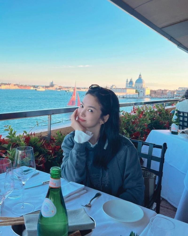 배우 송혜교