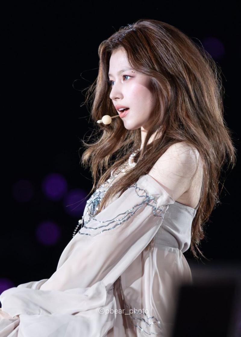 트와이스 사나