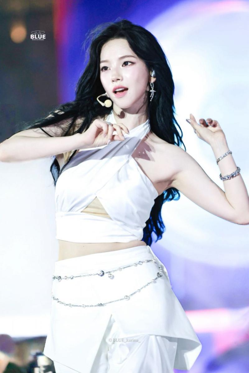에스파 카리나