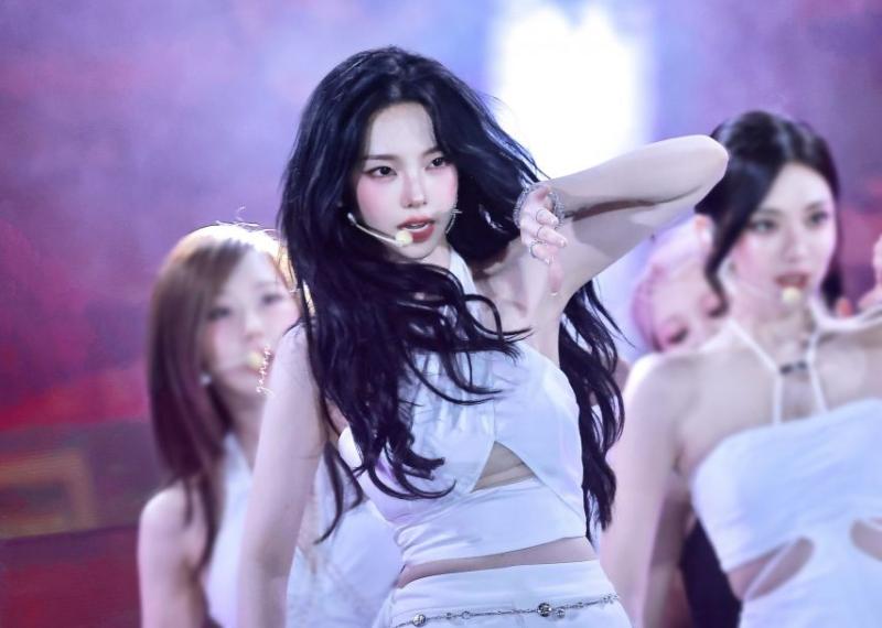 에스파 카리나