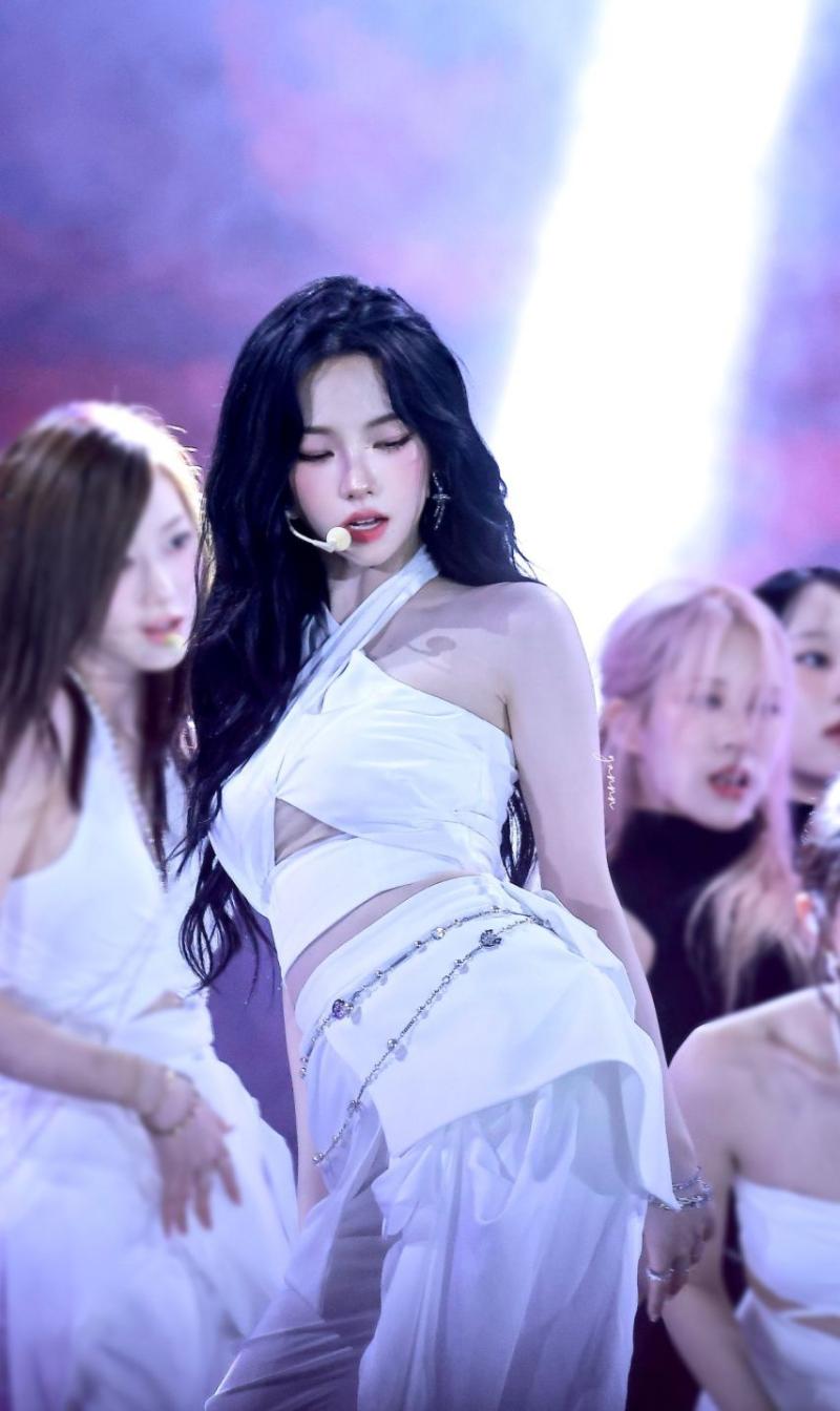 에스파 카리나
