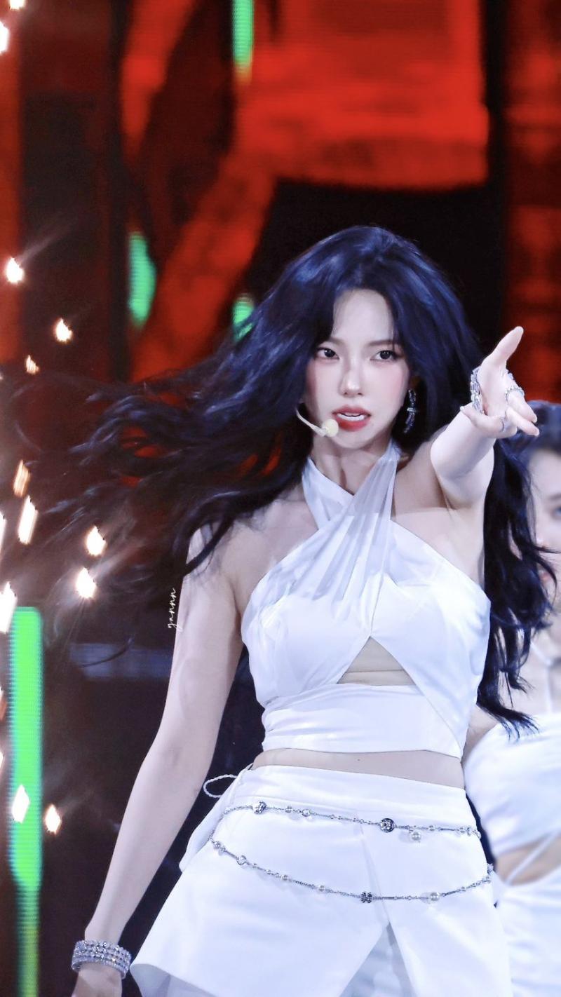 에스파 카리나