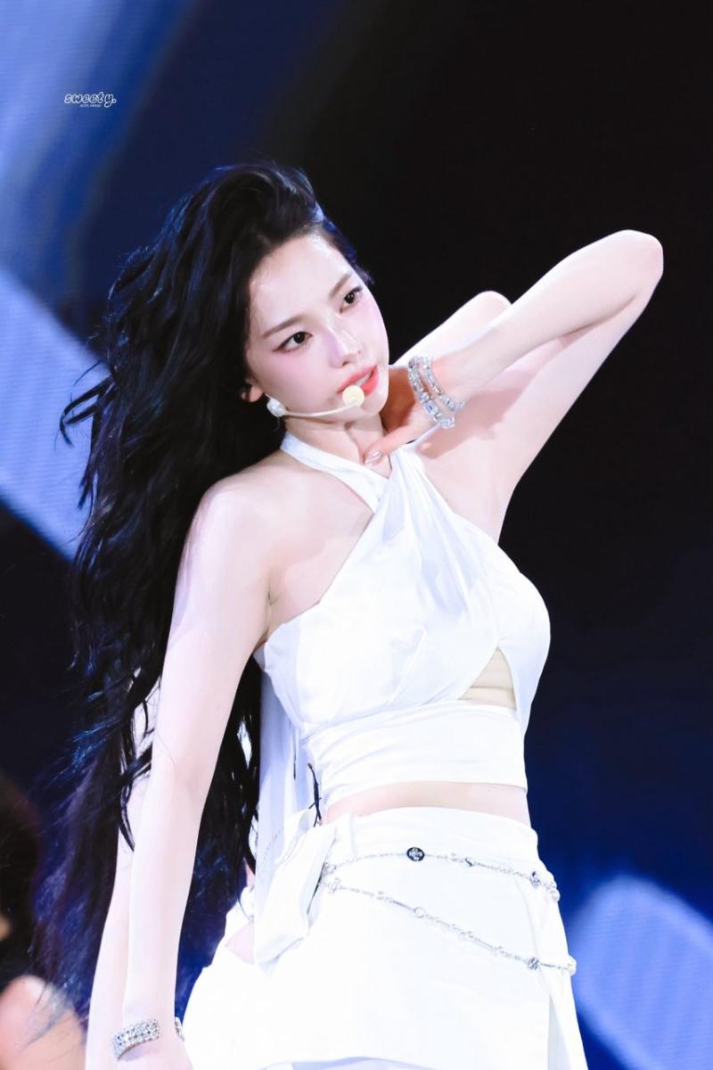 에스파 카리나
