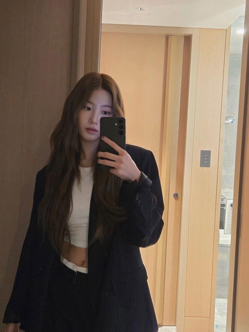 르세라핌 사쿠라,카즈하