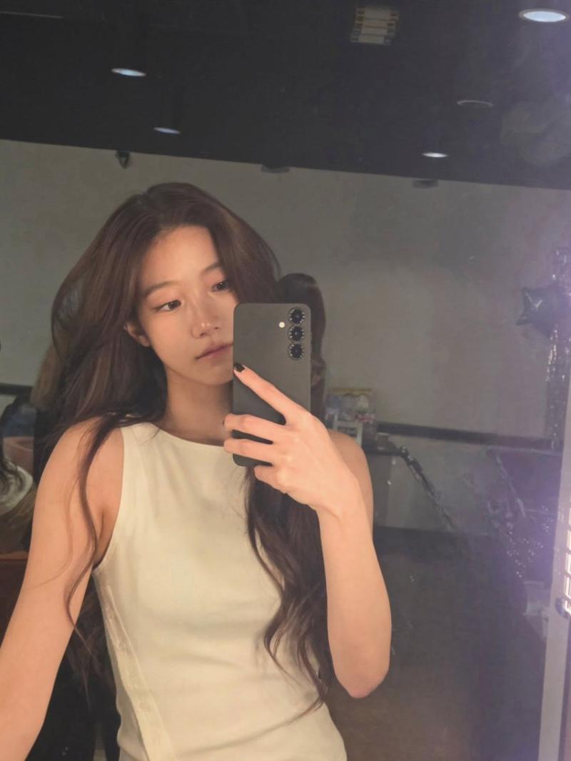 르세라핌 사쿠라,카즈하
